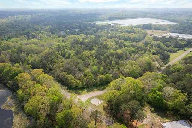 $99,000 | 144 Don Curt Boulevard, Ellisville, MS 39437