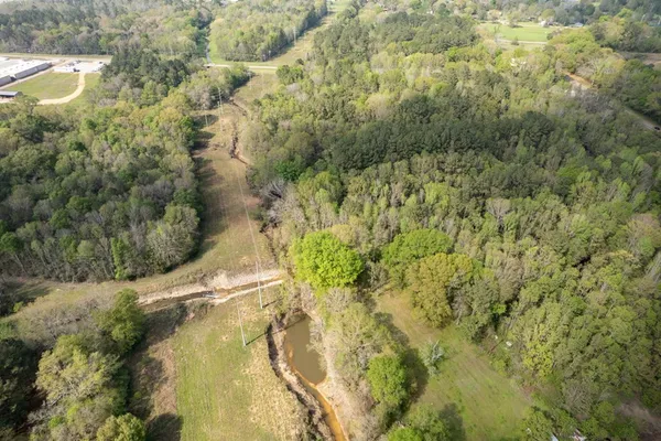 $99,000 | 144 Don Curt Boulevard, Ellisville, MS 39437