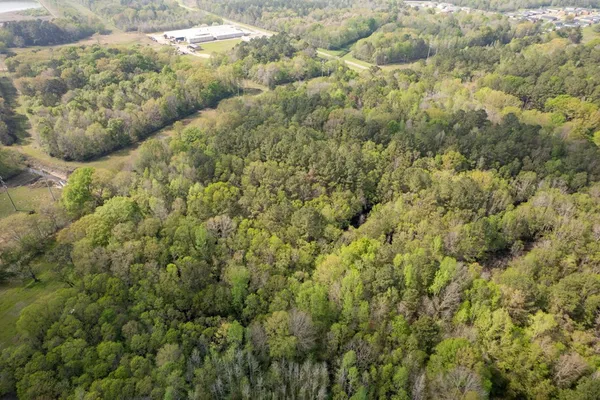 $99,000 | 144 Don Curt Boulevard, Ellisville, MS 39437