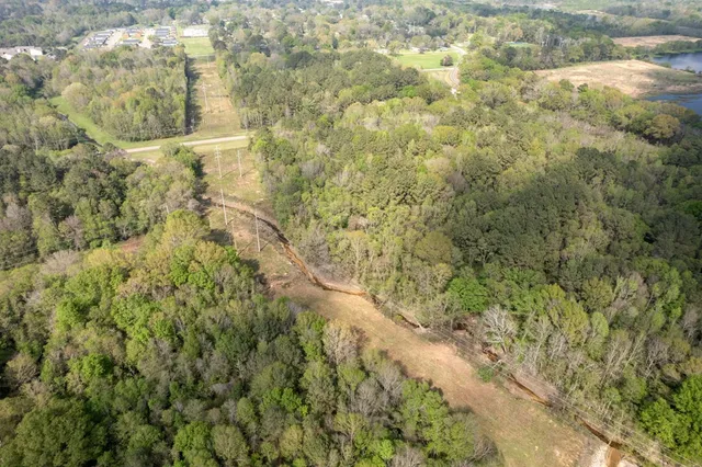 $99,000 | 144 Don Curt Boulevard, Ellisville, MS 39437