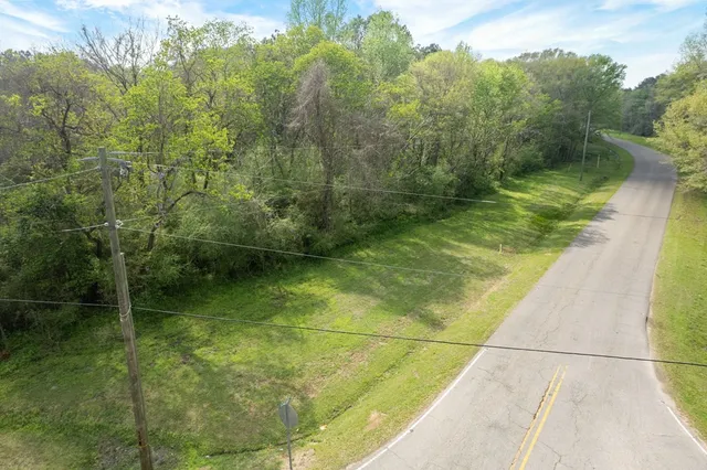 $99,000 | 144 Don Curt Boulevard, Ellisville, MS 39437