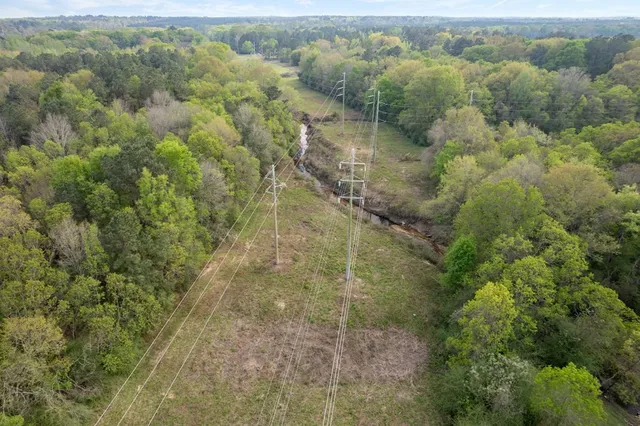 $99,000 | 144 Don Curt Boulevard, Ellisville, MS 39437