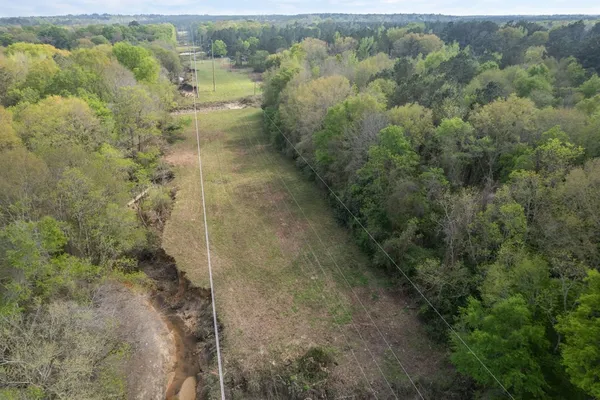 $99,000 | 144 Don Curt Boulevard, Ellisville, MS 39437