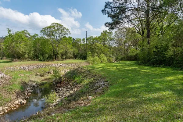 $99,000 | 144 Don Curt Boulevard, Ellisville, MS 39437