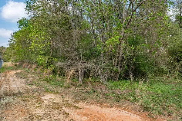 $99,000 | 144 Don Curt Boulevard, Ellisville, MS 39437