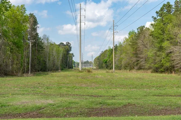 $99,000 | 144 Don Curt Boulevard, Ellisville, MS 39437