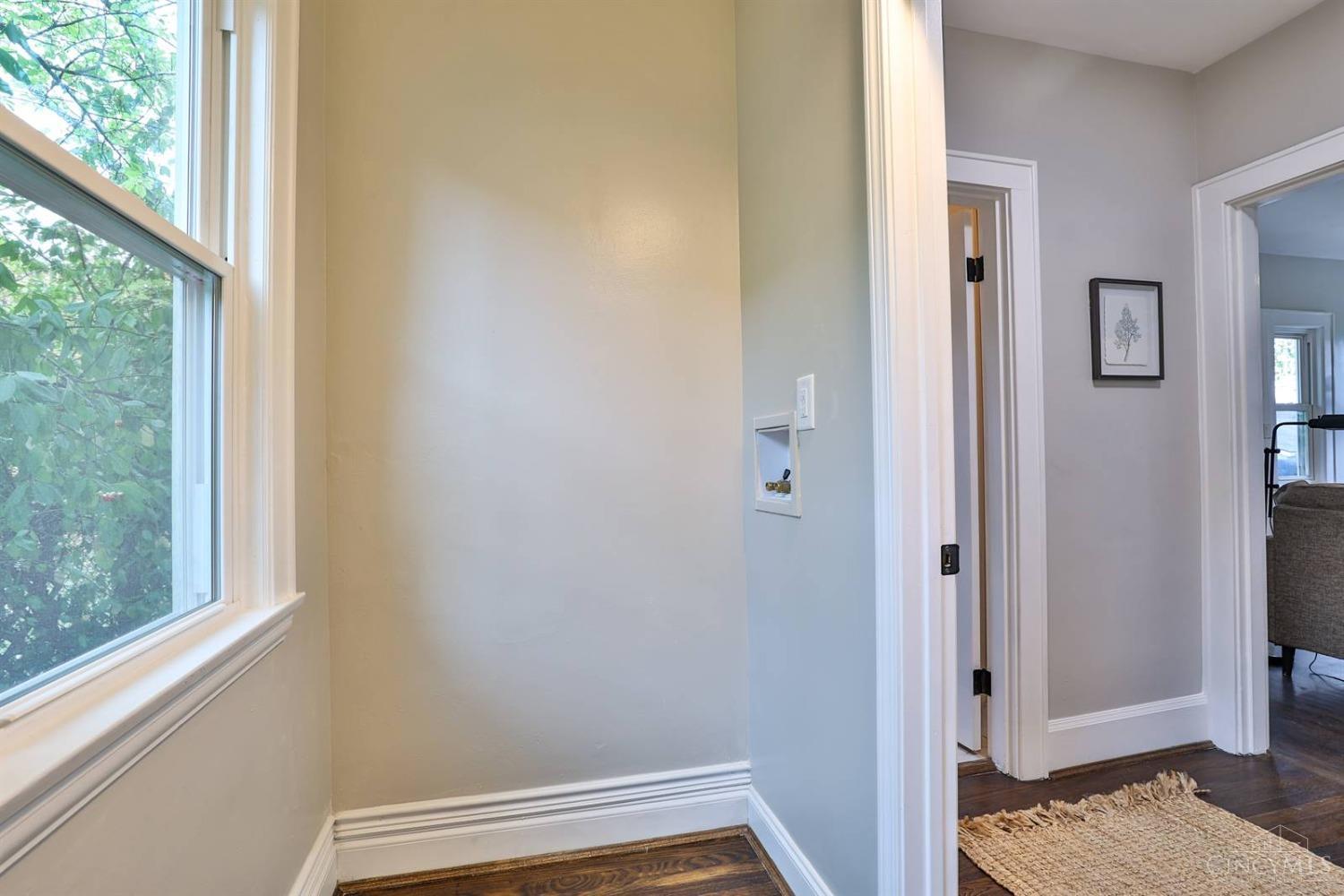 4100 Watterson Street Cincinnati, OH 45227 - Photo 27 of 47