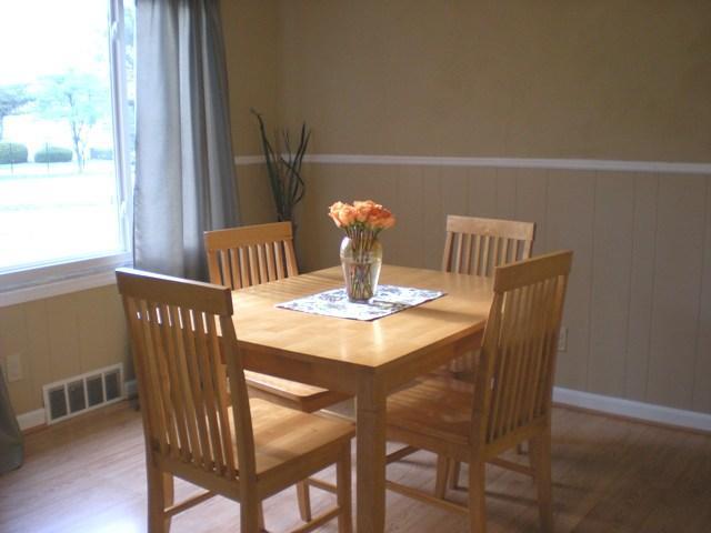 4701 Allisonville Road Indianapolis, IN 46205 - Photo 5 of 10 Gallery Image 5