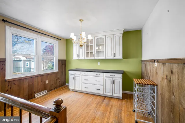 $359,900 | 30 Tuckahoe Road, New Castle, DE 19720