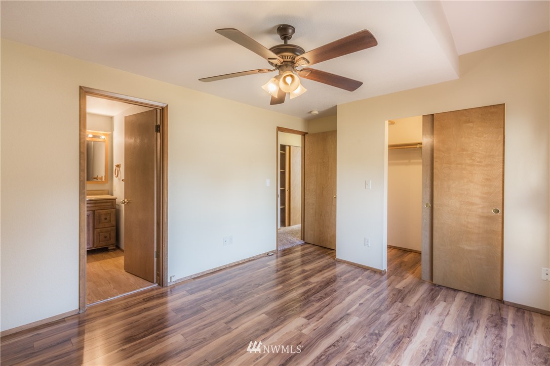 5935 Cherokee Loop Southeast Lacey, WA 98513 - Photo 12 of 25 Gallery Image 12