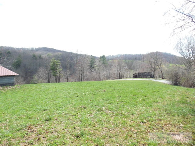 849 Big Hill Road Boone, NC 28607 - Photo 3 of 13 Gallery Image 3