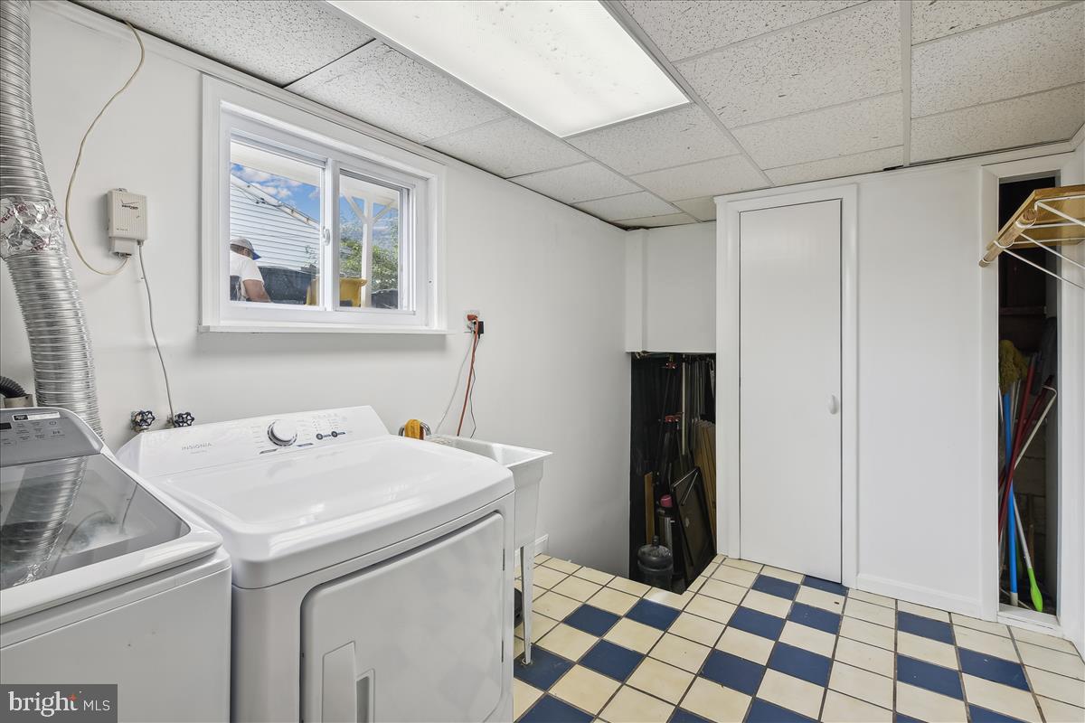 309 Ferndale Road Glen Burnie, MD 21061 - Photo 23 of 62 Lower Level Laundry