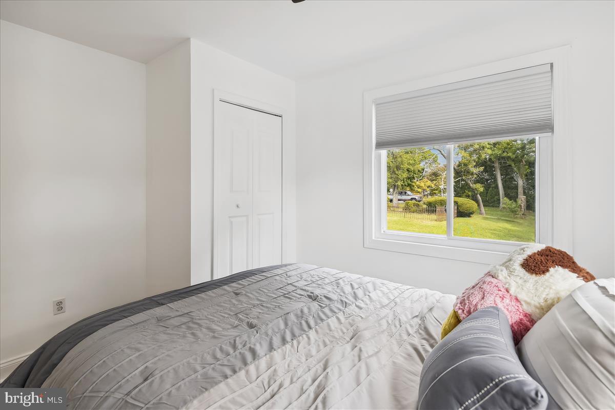 309 Ferndale Road Glen Burnie, MD 21061 - Photo 32 of 62 Upper Level Bedroom 3