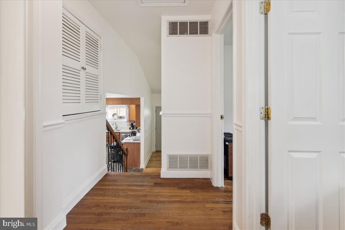 309 Ferndale Road Glen Burnie, MD 21061 - Photo 39 of 62 Upper Level Bedroom 3