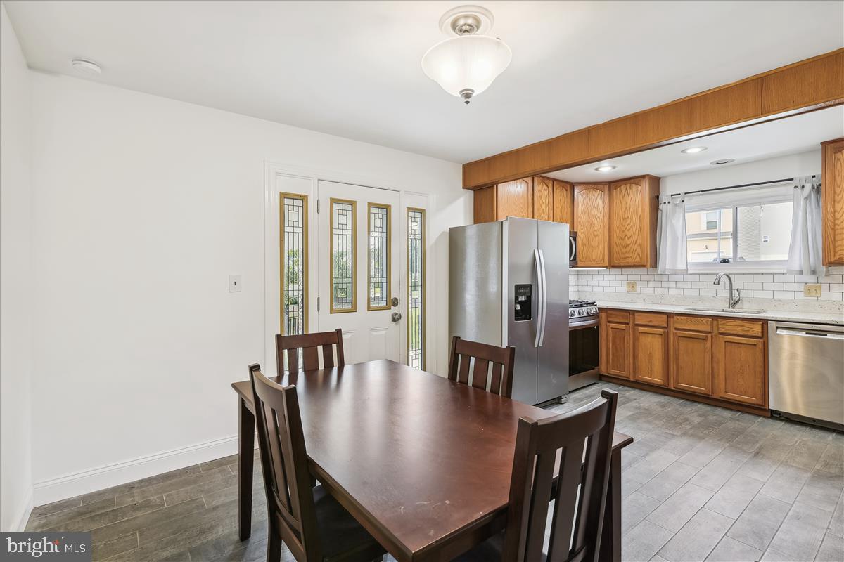 309 Ferndale Road Glen Burnie, MD 21061 - Photo 10 of 62 Dining