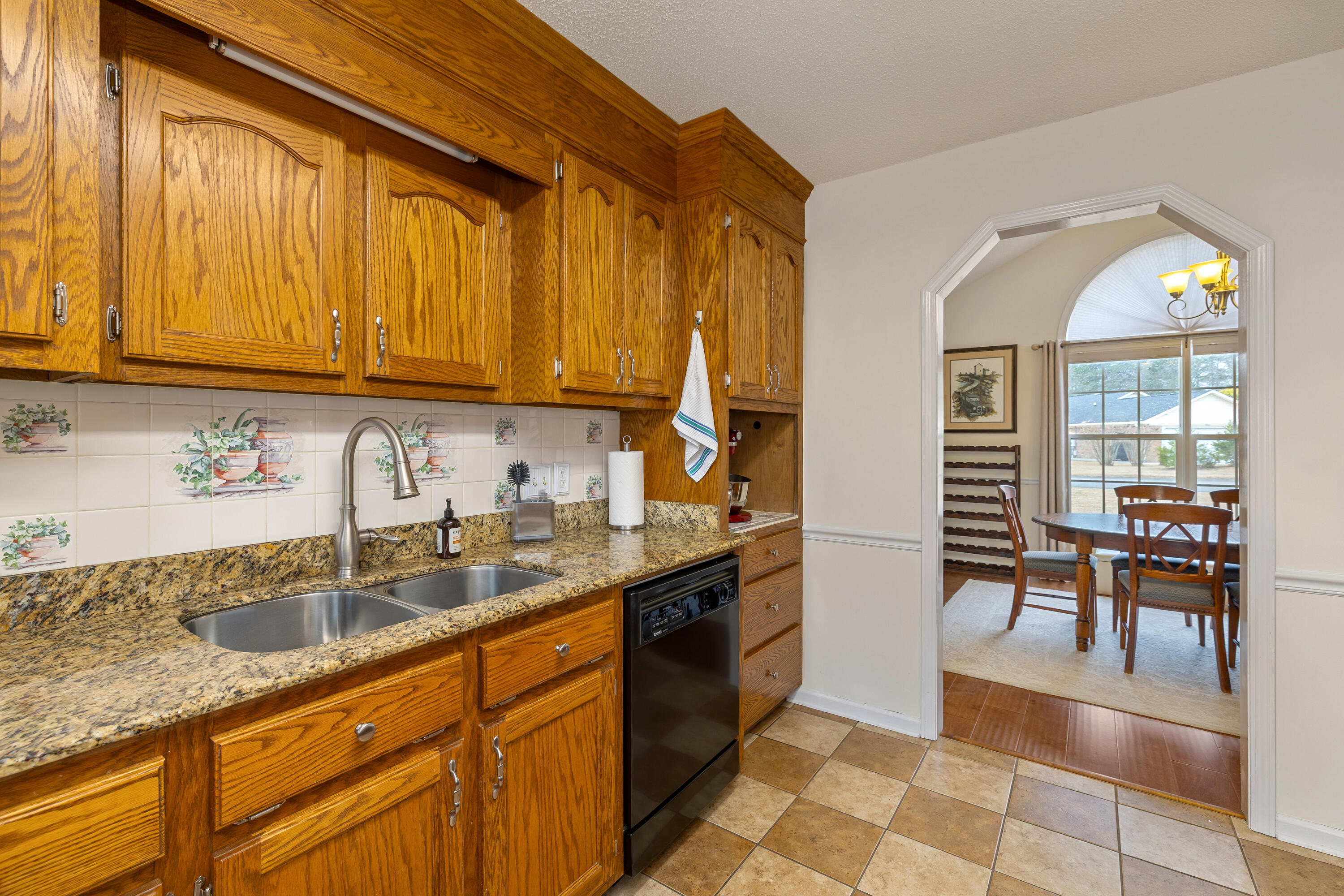 996 Saltwood Road Sumter, SC 29154 - Photo 12 of 43