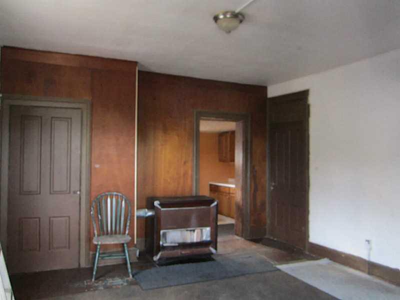 11 North Shaffer Street Springfield, OH 45504 - Photo 7 of 15