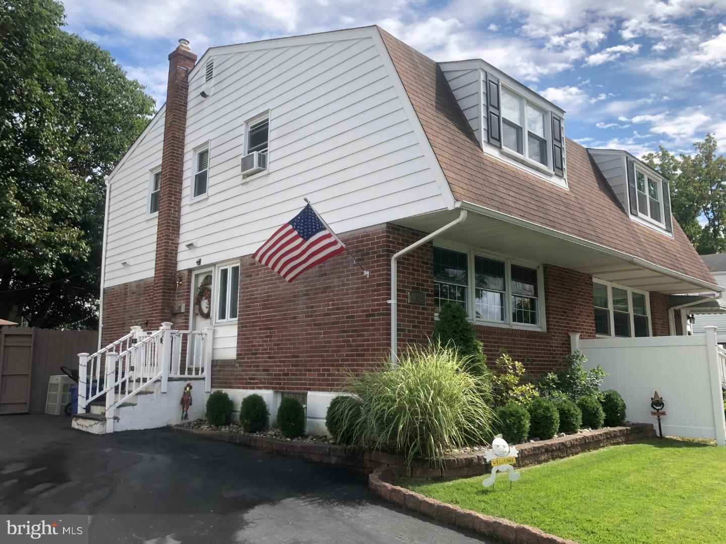 732 Hood Road Swarthmore, PA 19081 - Photo 2 of 25