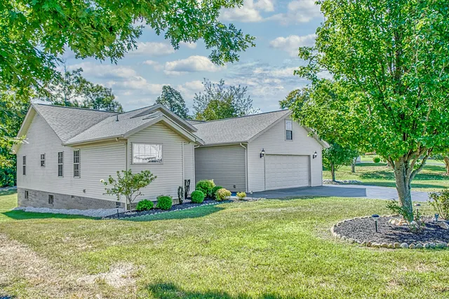 $380,000 | 177 Prosperity Drive, Baxter, TN 38544