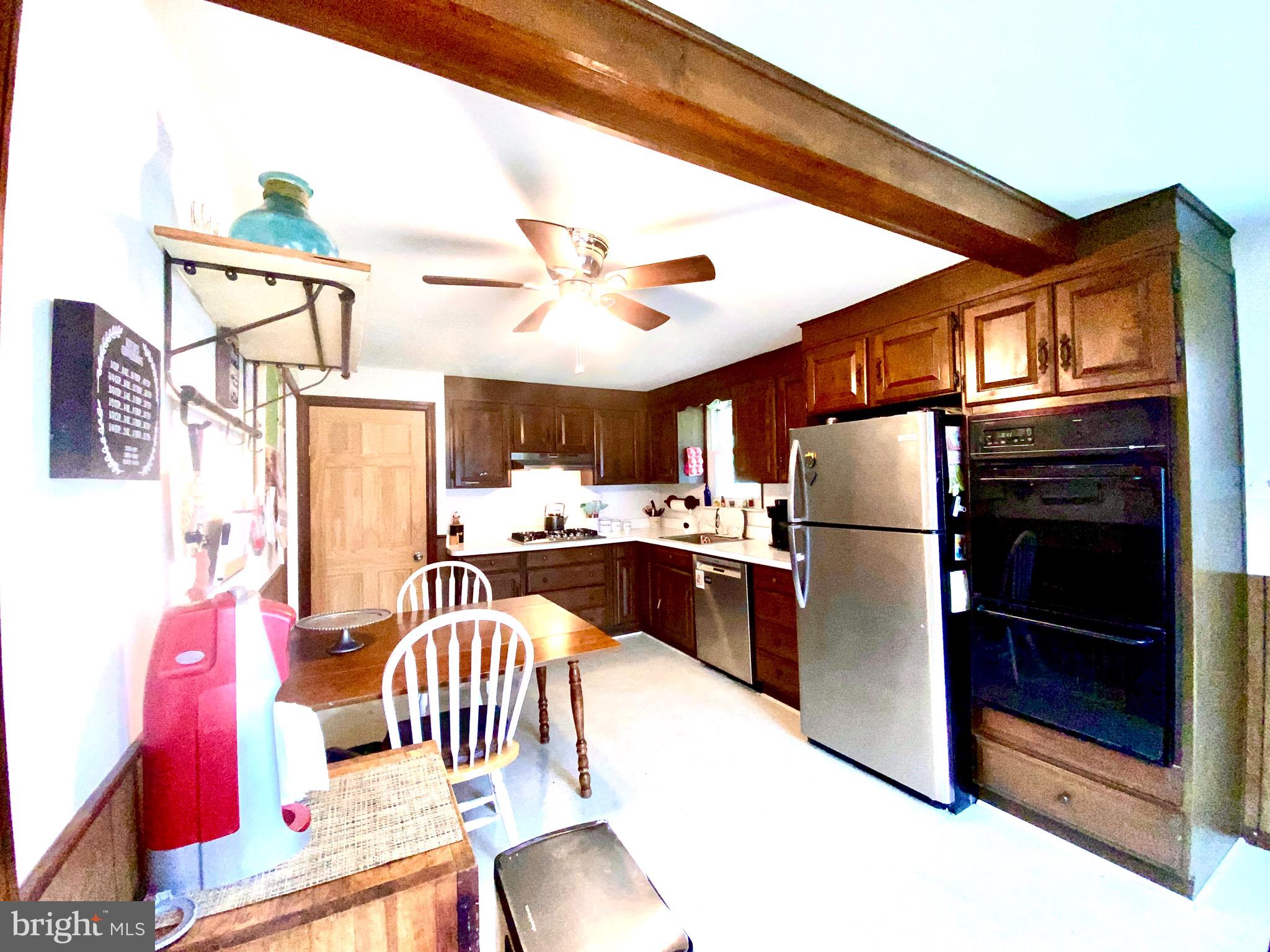 728 Priority Road York, PA 17404 - Photo 10 of 28 Gallery Image 10