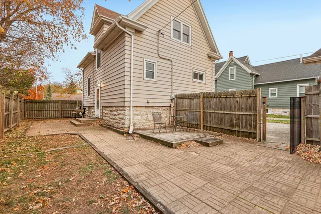 $209,900 | 496 Monmouth Street, Fond du Lac, WI 54937