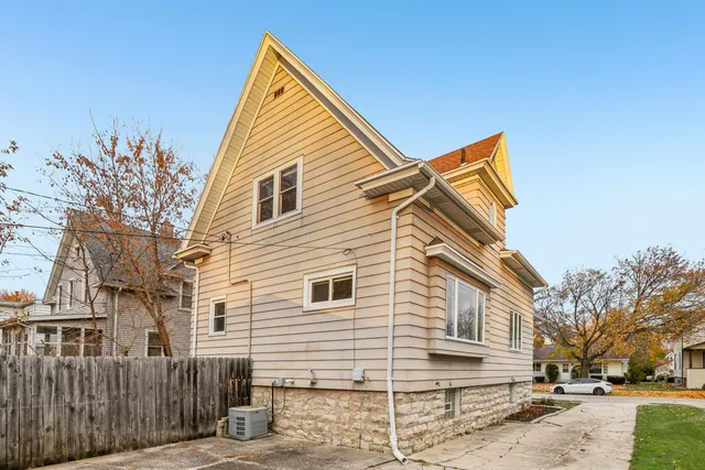 $209,900 | 496 Monmouth Street, Fond du Lac, WI 54937