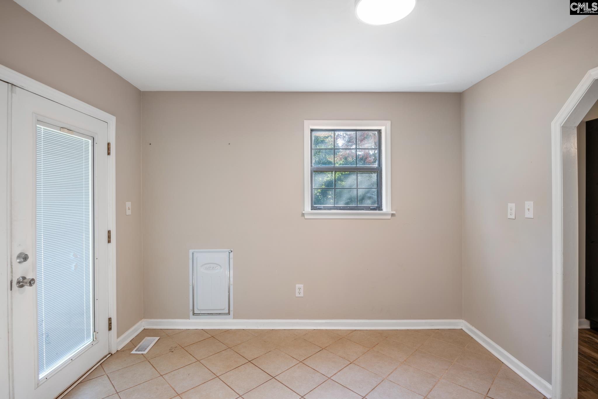 1045 Hopewell Church Road Irmo, SC 29063 - Photo 12 of 37