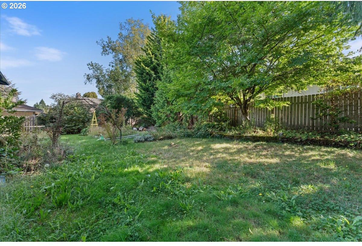 13136 Southwest Chimney Ridge Street Portland, OR 97223 - Photo 46 of 48 Gallery Image 46