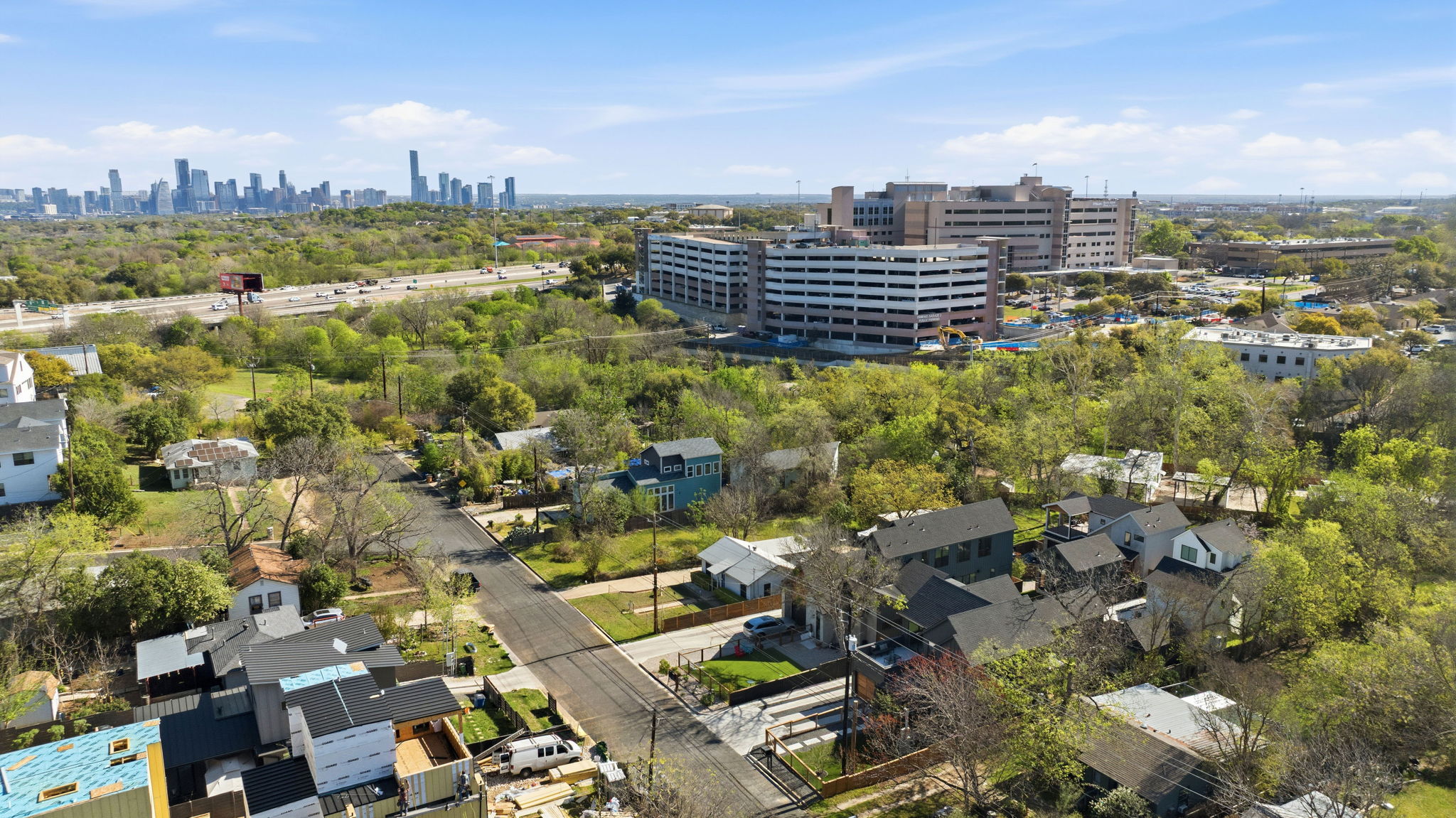 4313 Jinx Avenue, Unit 1 Austin, TX 78704 - Photo 35 of 40 Aerial view of skyline