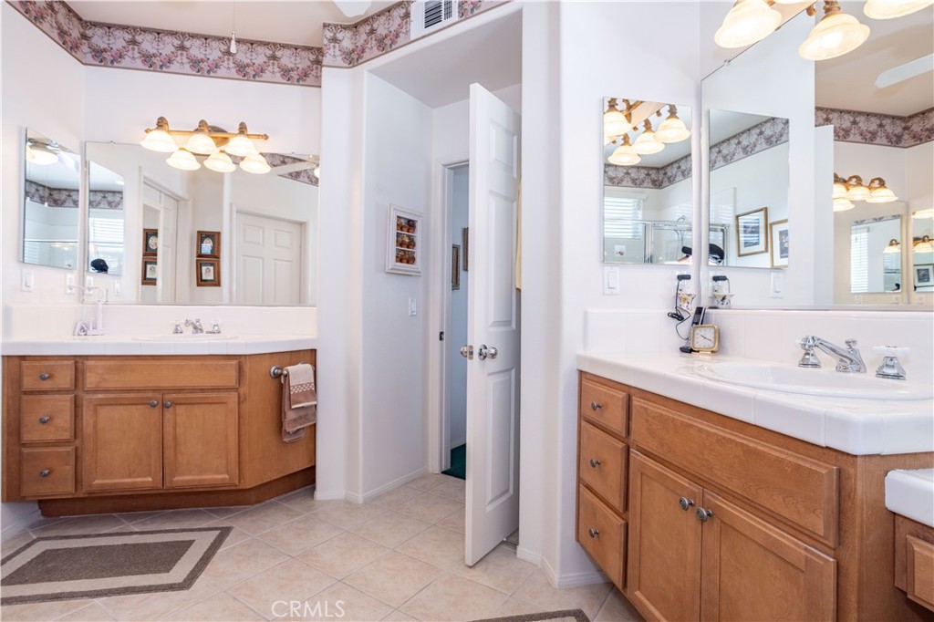 11457 Oakford Lane Porter Ranch, CA 91326 - Photo 15 of 41