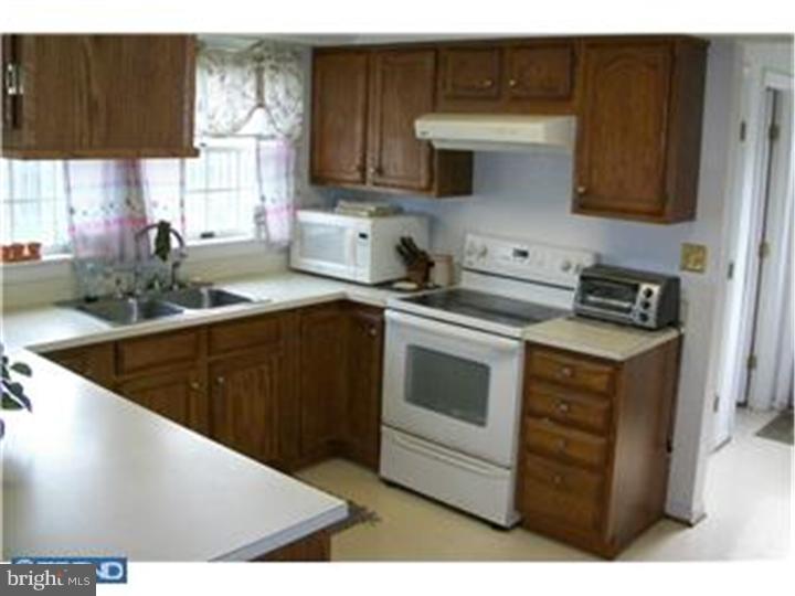 110 Juliet Road Morrisville, PA 19067 - Photo 5 of 24 Gallery Image 5