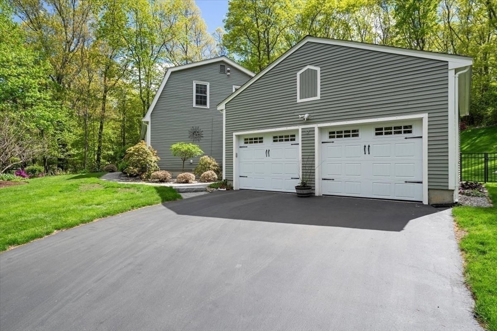 9 Running Brook Circle Ashland, MA 01721 - Photo 33 of 35