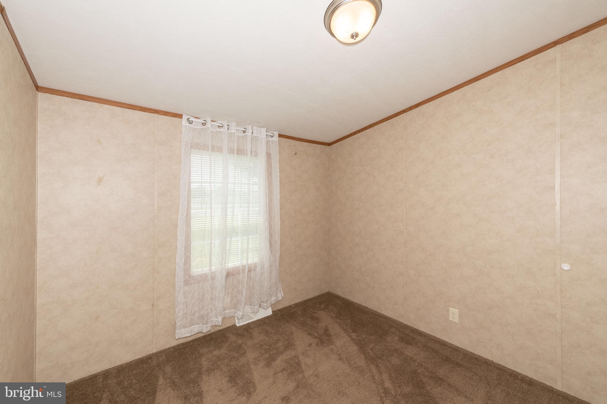 13467 Kretsinger Road Smithsburg, MD 21783 - Photo 18 of 28 2nd Bedroom