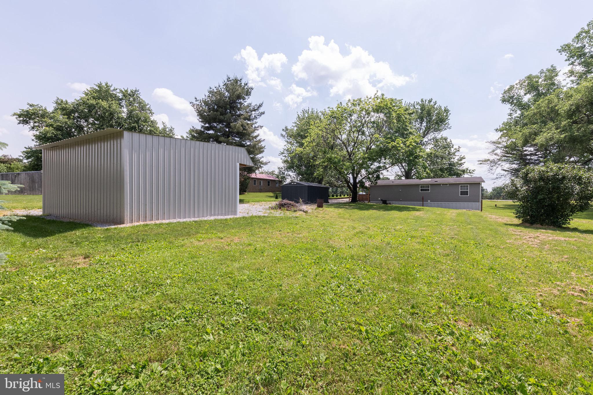 13467 Kretsinger Road Smithsburg, MD 21783 - Photo 27 of 28 Gallery Image 27