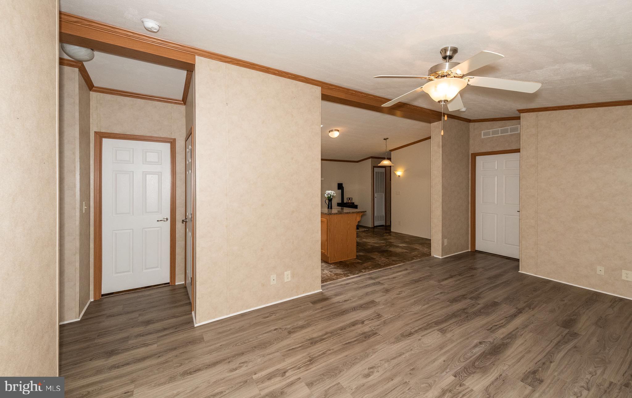 13467 Kretsinger Road Smithsburg, MD 21783 - Photo 9 of 28 Gallery Image 9