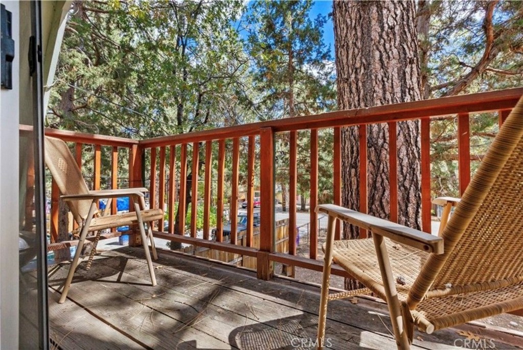 370 Victoria Lane Sugarloaf, CA 92386 - Photo 10 of 10