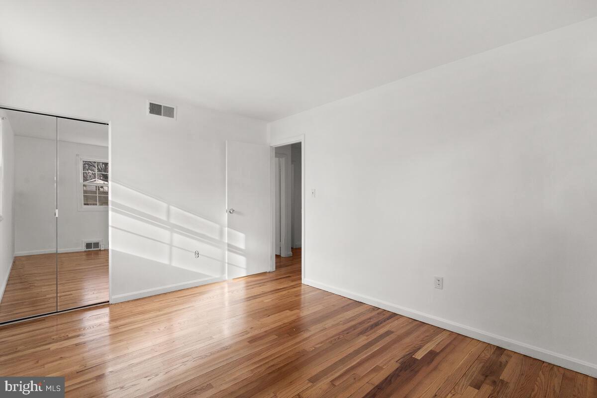 4107 Weller Road Silver Spring, MD 20906 - Photo 21 of 30 Owner Suite View #2