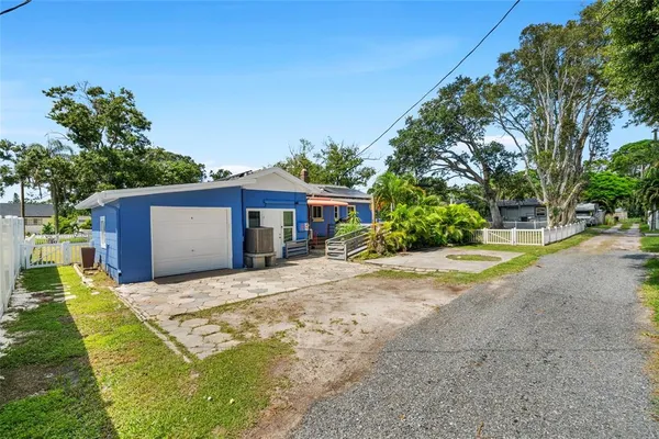 $3,500 | 2800 Tifton Street South, Gulfport, FL 33711