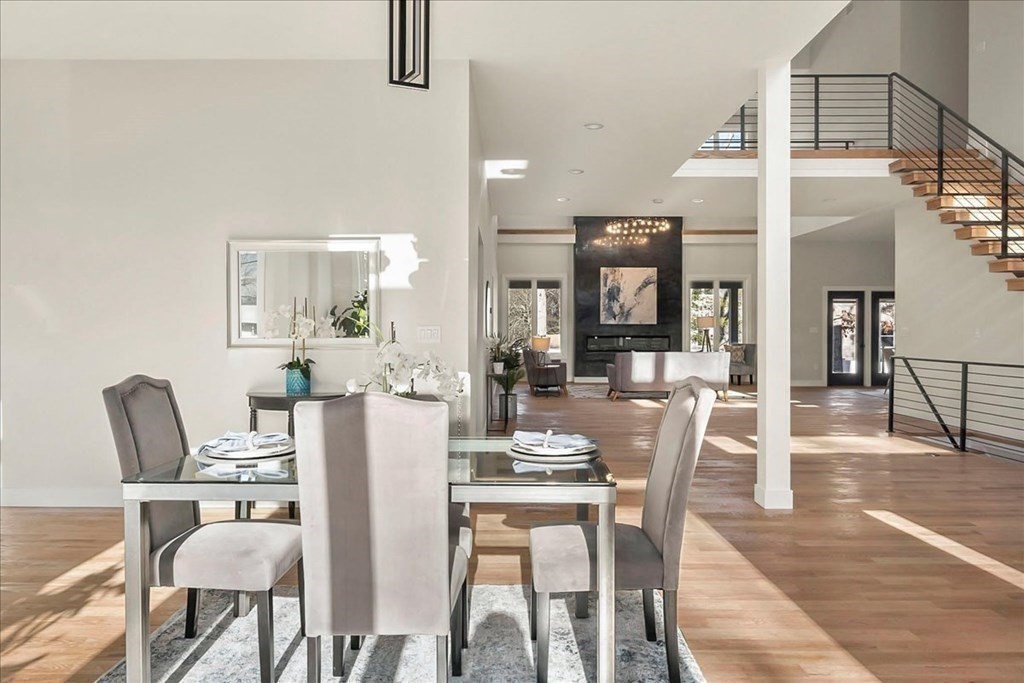 8 Jonathan Road Burlington, MA 01803 - Photo 19 of 42