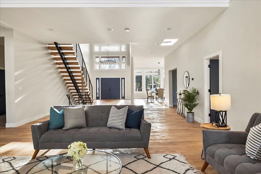 8 Jonathan Road Burlington, MA 01803 - Photo 20 of 42