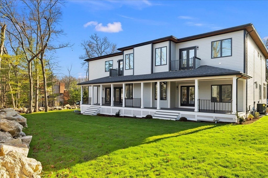 8 Jonathan Road Burlington, MA 01803 - Photo 3 of 42