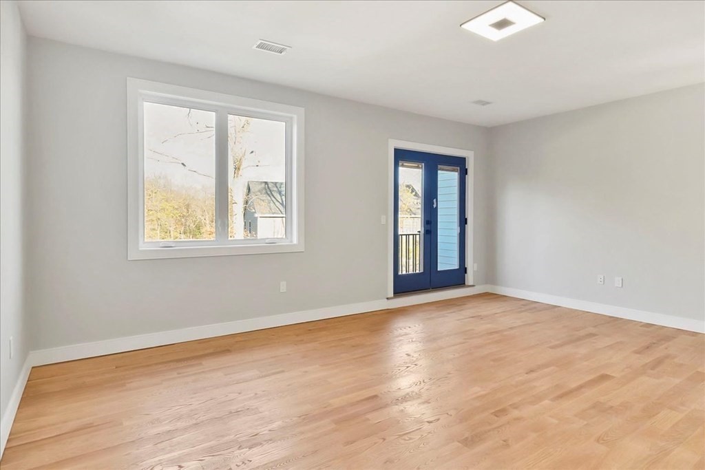 8 Jonathan Road Burlington, MA 01803 - Photo 36 of 42