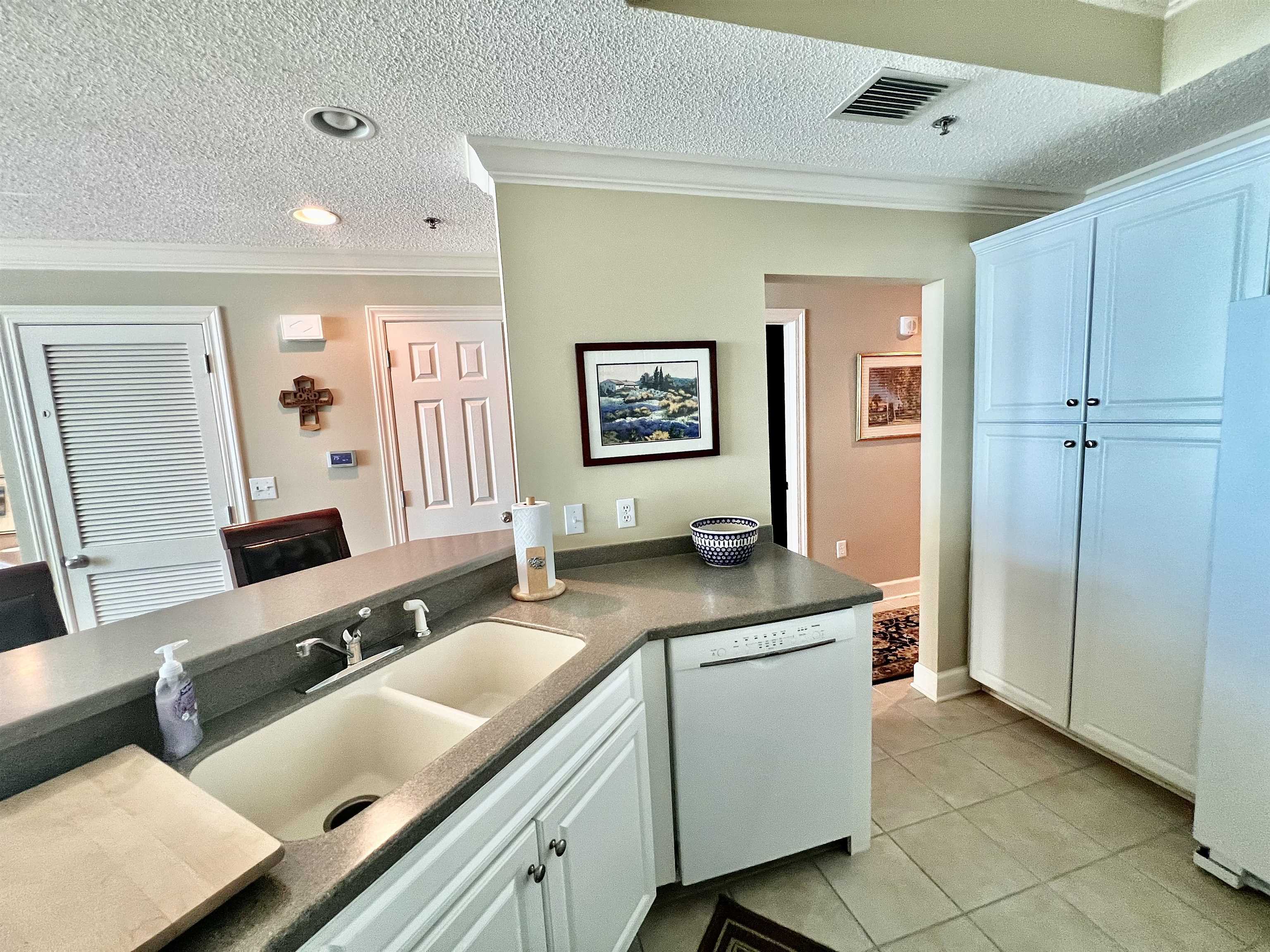 29488 Perdido Beach Boulevard, Unit 807 Orange Beach, AL 36561 - Photo 15 of 35 Kitchen