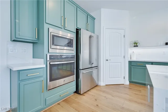 $3,195 | 105 Kirkcaldy Street, Henderson, NV 89012