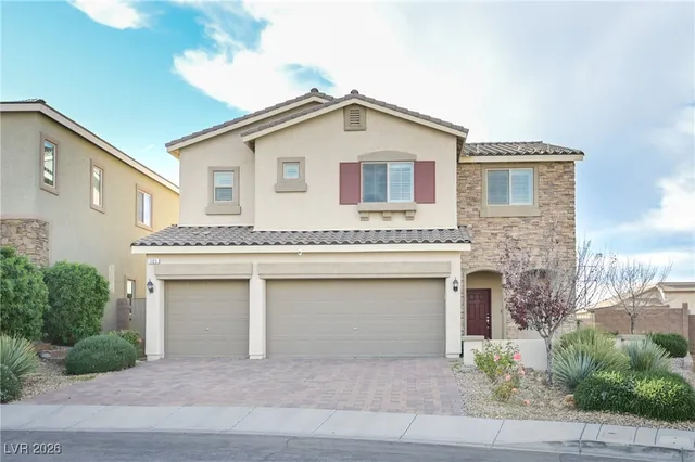 $3,195 | 105 Kirkcaldy Street, Henderson, NV 89012