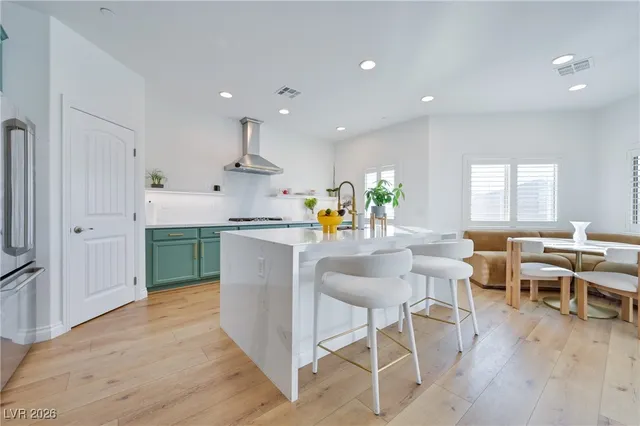 $3,195 | 105 Kirkcaldy Street, Henderson, NV 89012