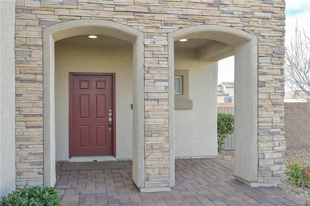 $3,195 | 105 Kirkcaldy Street, Henderson, NV 89012