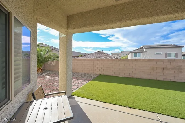 $3,195 | 105 Kirkcaldy Street, Henderson, NV 89012