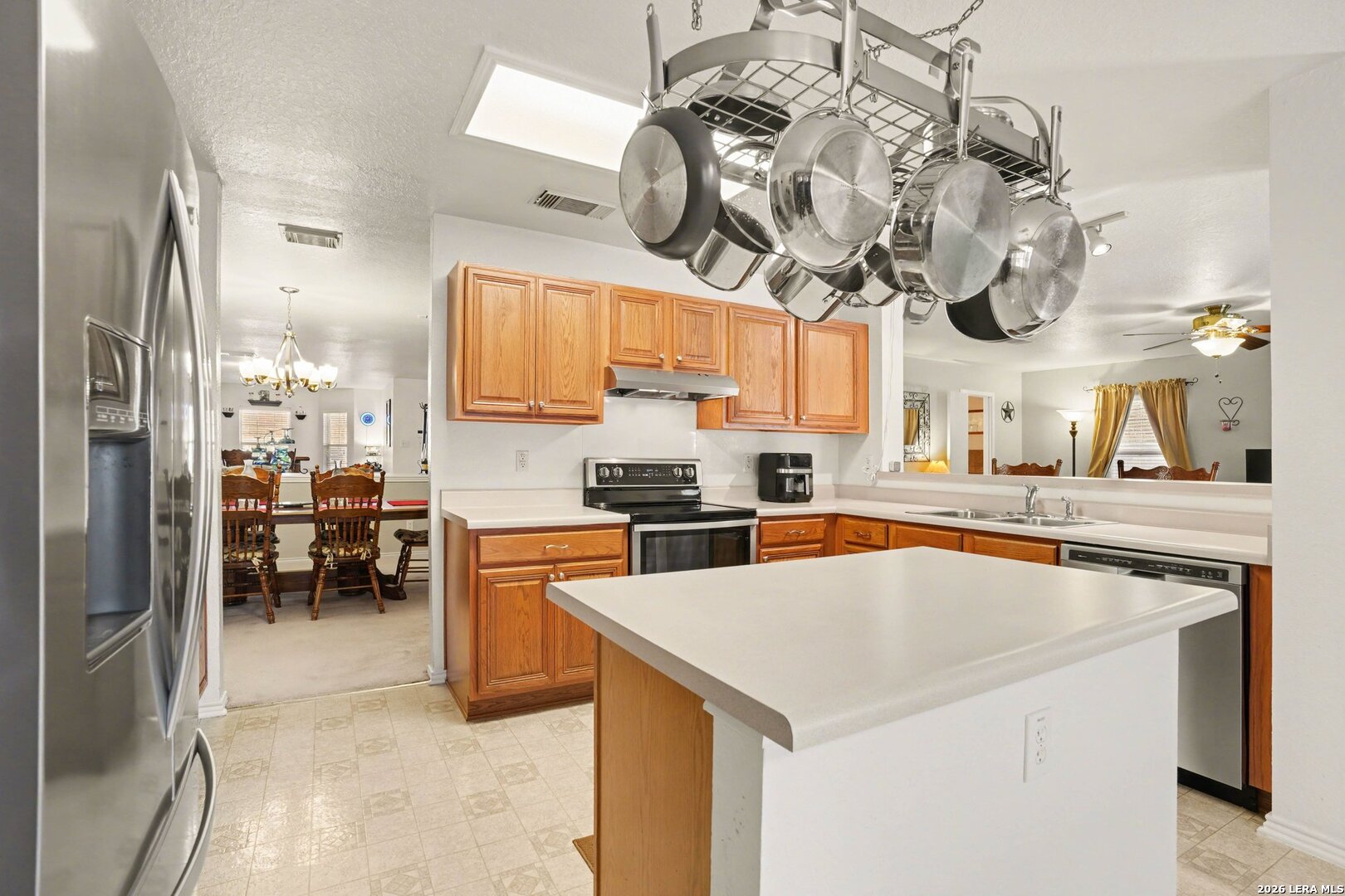 133 Springtree Grove Cibolo, TX 78108 - Photo 9 of 33