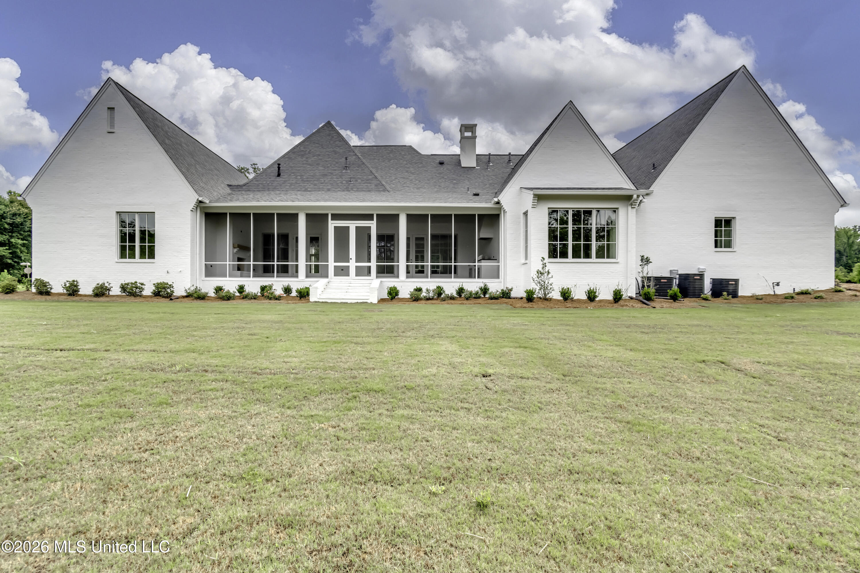 115 Hidden Glades Ridgeland, MS 39157 - Photo 7 of 65 Backyard 2